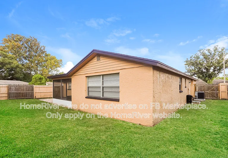 7832 Eugene Dr — Photo 15