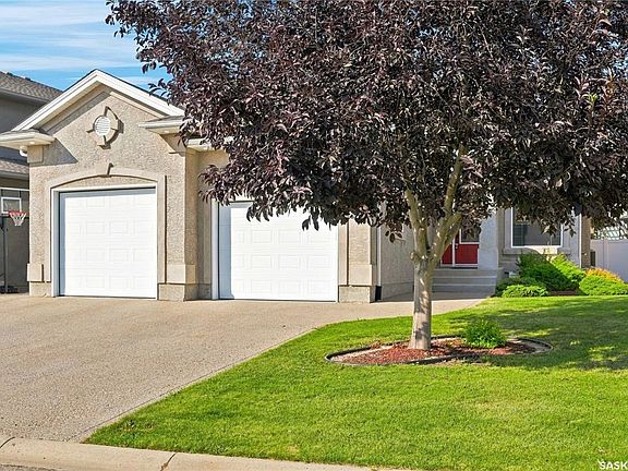 2nd image of 6407 WASCANA COURT BAY