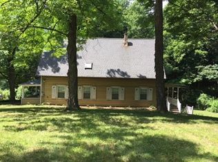 53 Old Post Rd, Poughkeepsie, NY 12601