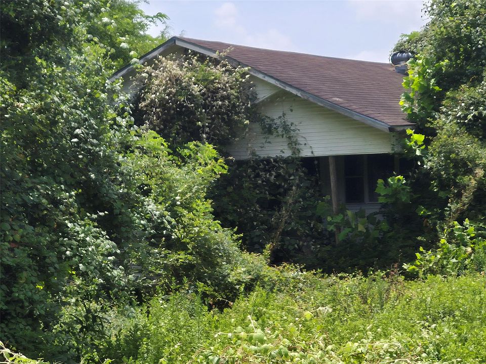 1st image of 37623 Meadowview Dr