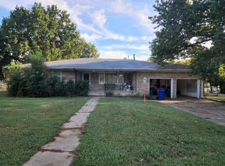 601 E Freeport Pl, Broken Arrow, OK 74012