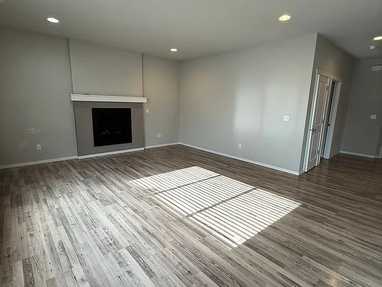 9922 13th St SE — Photo 5
