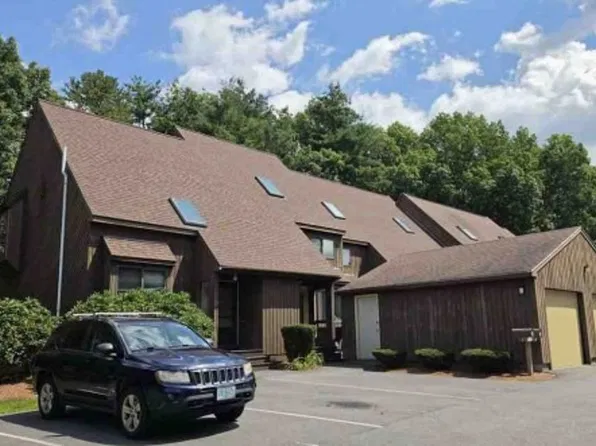 49 Spring Cove Rd #139, Nashua, NH 03062