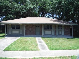 1955 Daniels Rd, Terrytown, LA 70056