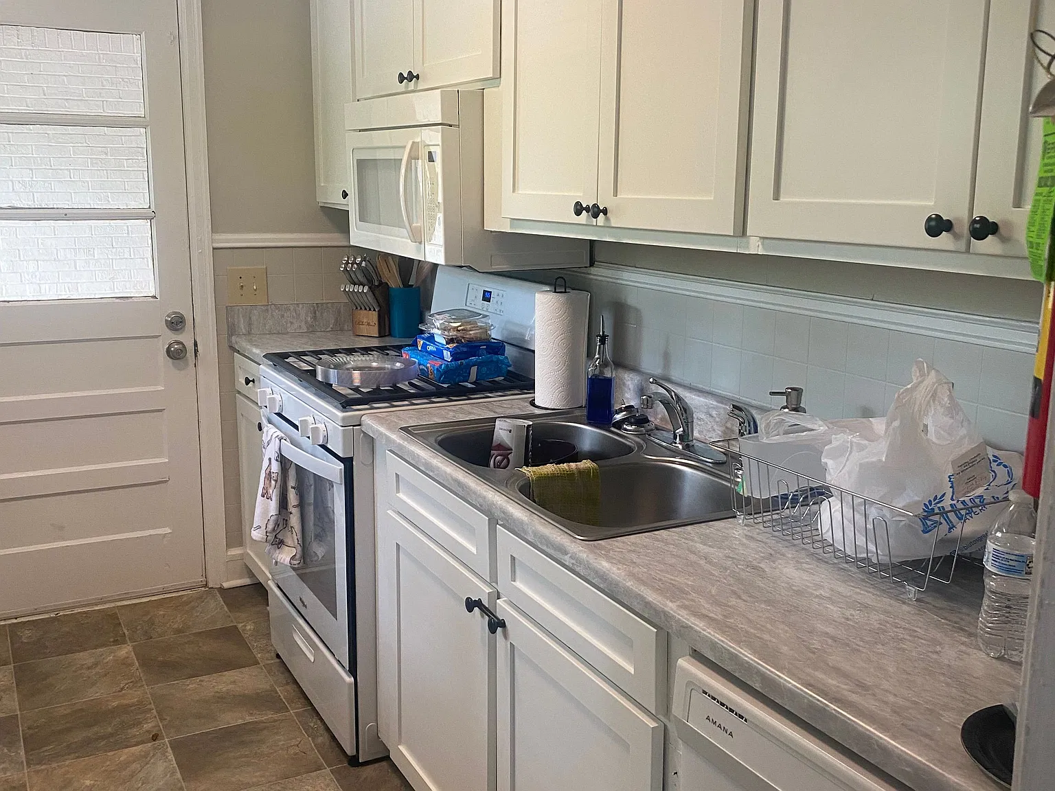 2 bed, 1195 sqft, $1,300 — Photo 3