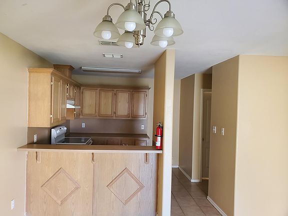 2nd image of 1006 Lilia Dr #112