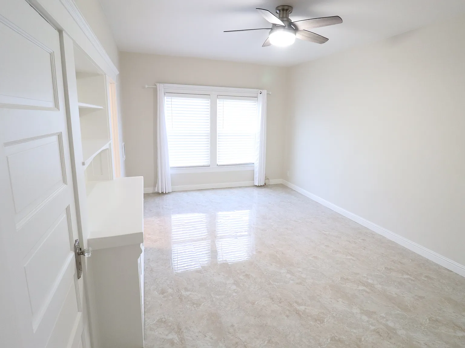 Studio, 400 sqft, $1,550 — Photo 2