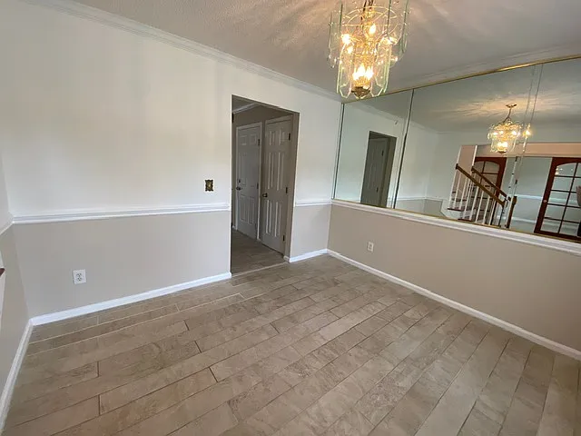 202 Alderston Way — Photo 8