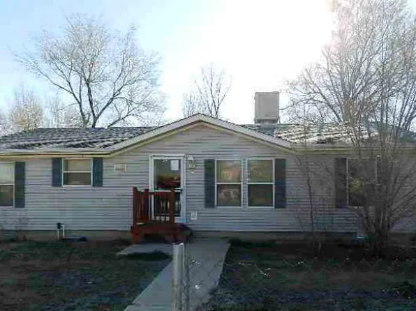 1620 Delphil St, Pueblo, CO 81006