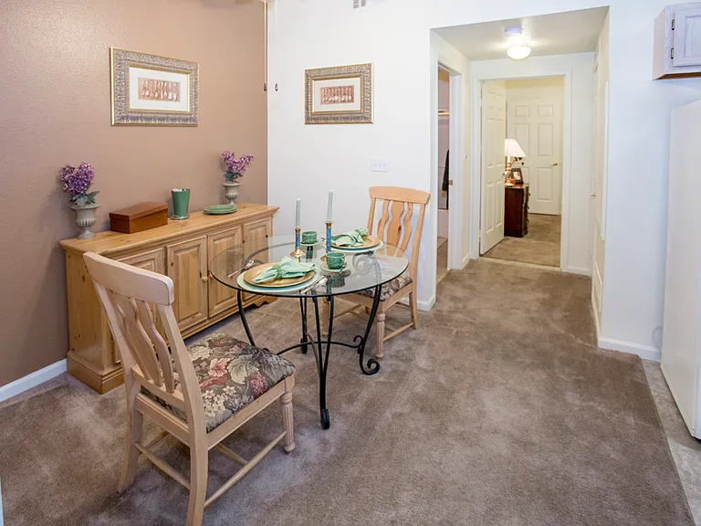 Diamond Sands Apartments — Photo 27