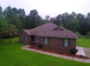 611 Fox Bay Rd, Loris, SC 29569