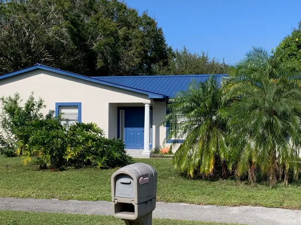 111 E Sugarland Cir, Clewiston, FL 33440