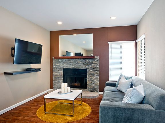 4th image of 260 Victoria St #22