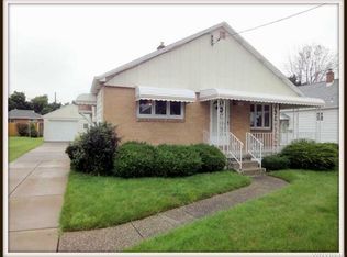 50 Edmund St, Cheektowaga, NY 14227