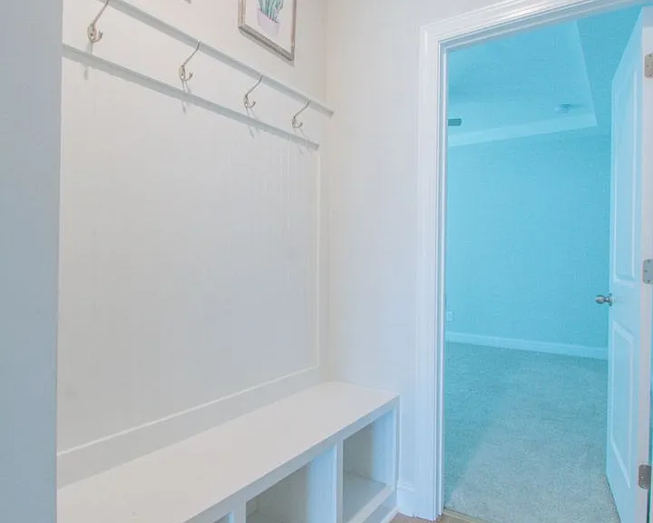 5611 Pondhaven Dr — Photo 10