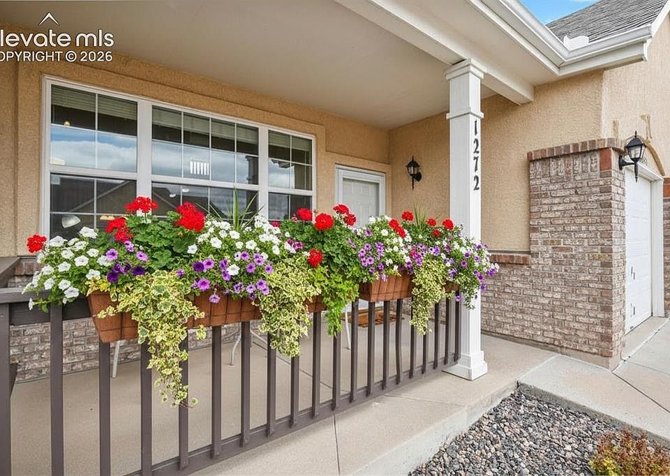 1st image of 1272 Paula Cir
