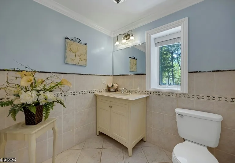 252 Mabel Pl — Photo 22