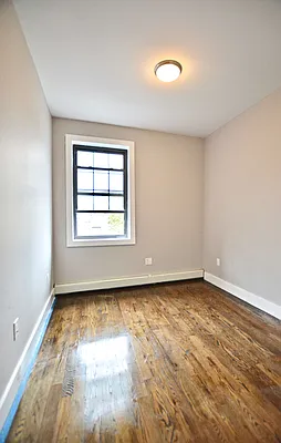 Rented by Rental Solutions Inc | media 4