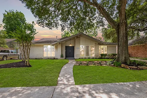 8307 Braesview Ln Photo 1