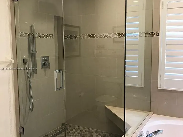 10766 Crescendo Cir #X — Photo 16