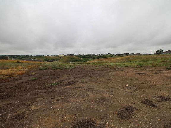 5th image of 2008 Valley Bluffs Dr