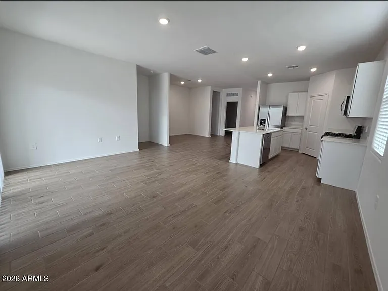 18399 W Buckskin Trl — Photo 23