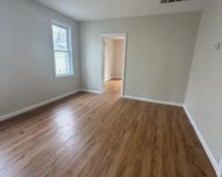 43 Underwood St #2RR — Photo 3