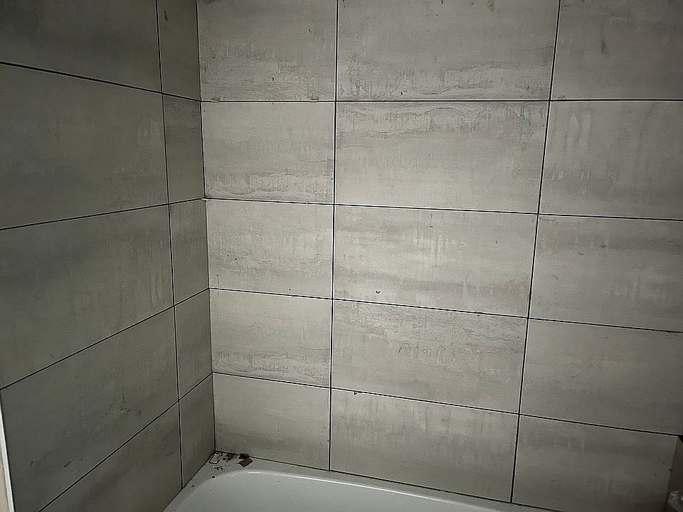 2nd image of 340 W Garfield Blvd