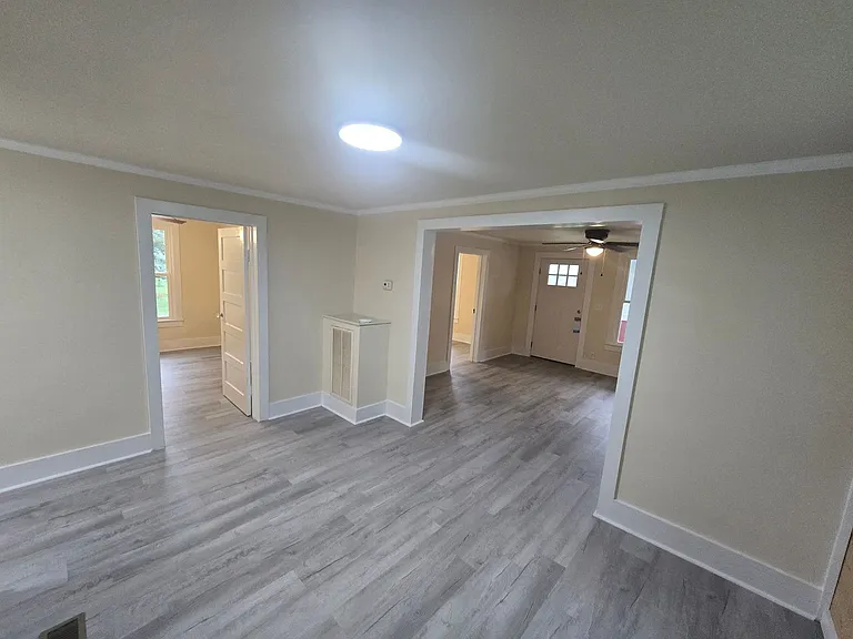 207 Chestnut St — Photo 5