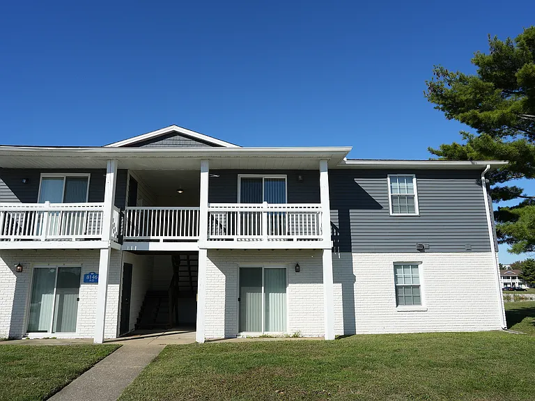 River Club — Photo 14