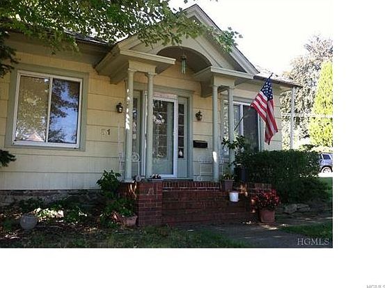 1st image of 31 Woodcrest Ave