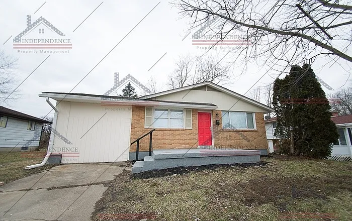 5142 Retford Dr photo 1