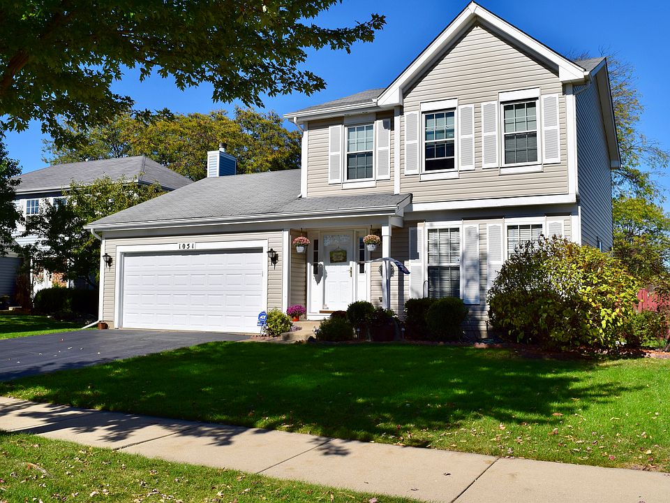 1st image of 1051 Lakewood Cir