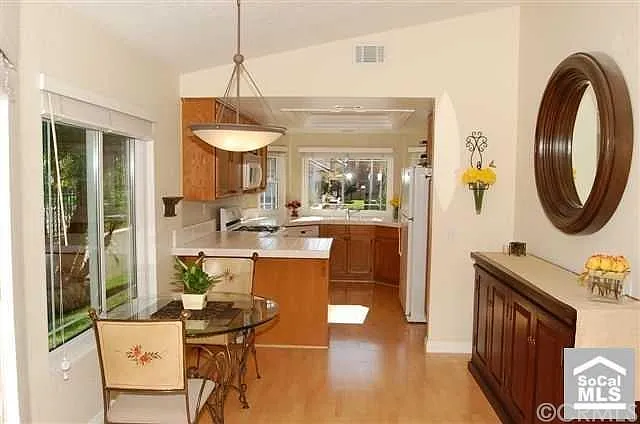 24 La Cueva — Photo 7