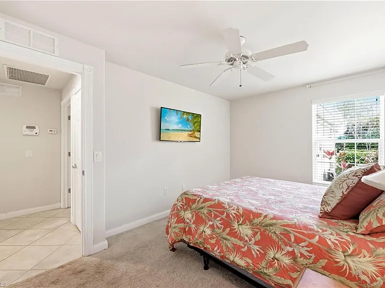 8664 Genova Ct — Photo 16