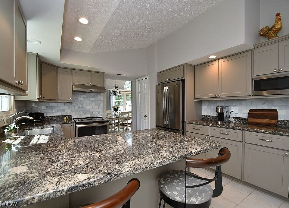 660 Grand Ct Aurora OH Zillow