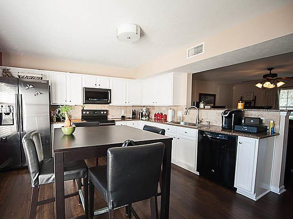 5th image of 108 Wolverine Ct
