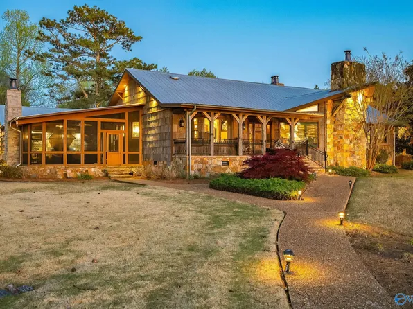 3424 Creek Path Rd, Guntersville, AL 35976