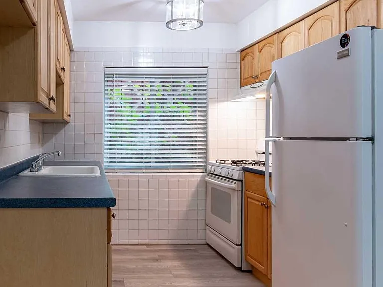 61 Union Ave #B2 — Photo 6