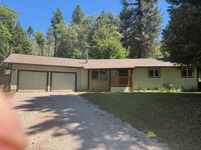 811 Indian Meadows Dr, Happy Camp, CA, 96039