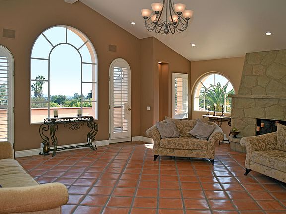 4th image of 1476 Lou Dillon Ln
