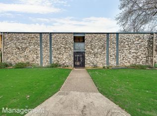 5330 Junius St APT 202, Dallas, TX 75214