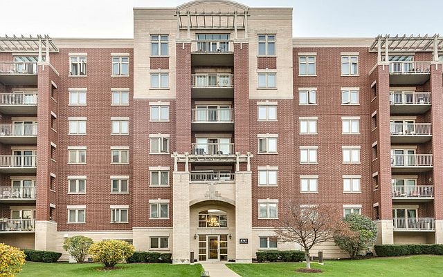 1st image of 8747 W Bryn Mawr Ave APT 409