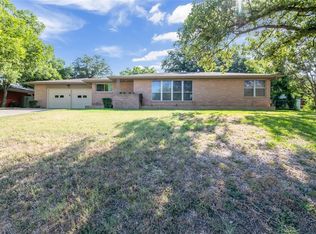417 Clinton Dr, Woodway, TX 76712