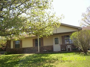 3 Hilltop Ln, Vilonia, AR 72173