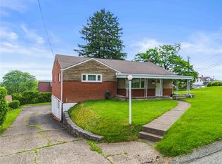 28 Flora Rd, Pittsburgh, PA 15227