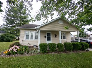 114 E 11th St, Georgetown, IL 61846