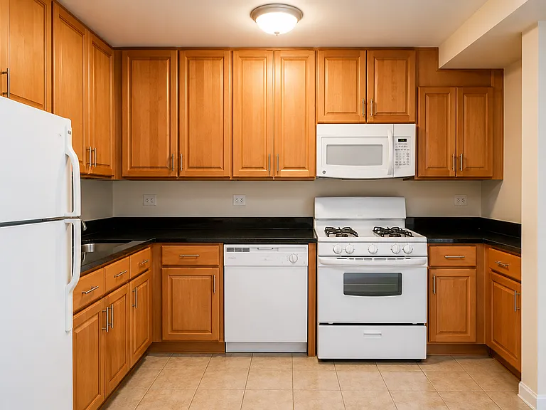 24510 Grand Central Pkwy #5B — Photo 4