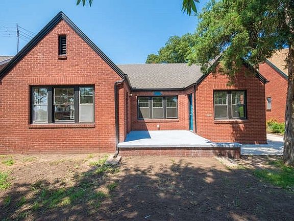 House sits across the street from McKnight greenway (park).