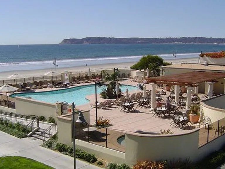 1720 Avenida Del Mundo #501 — Photo 16